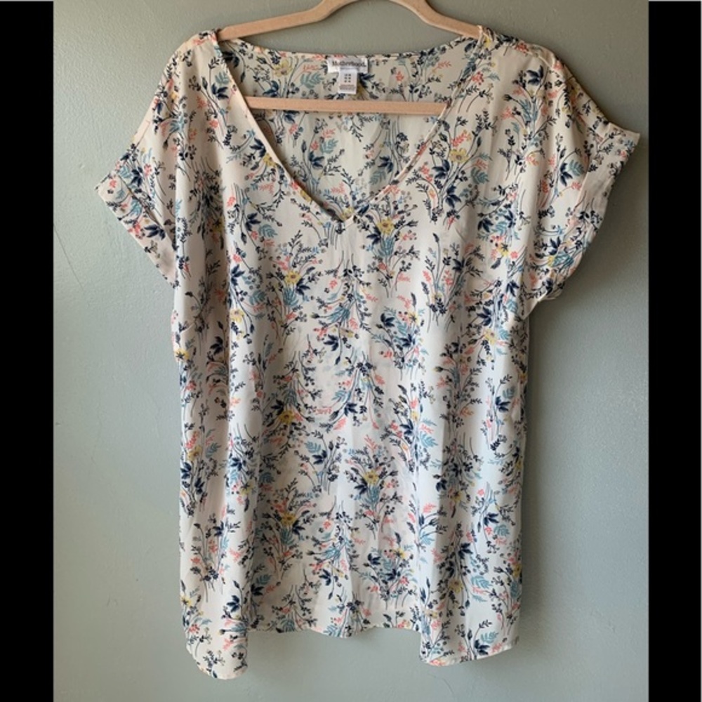 Floral V-Neck Women's Top